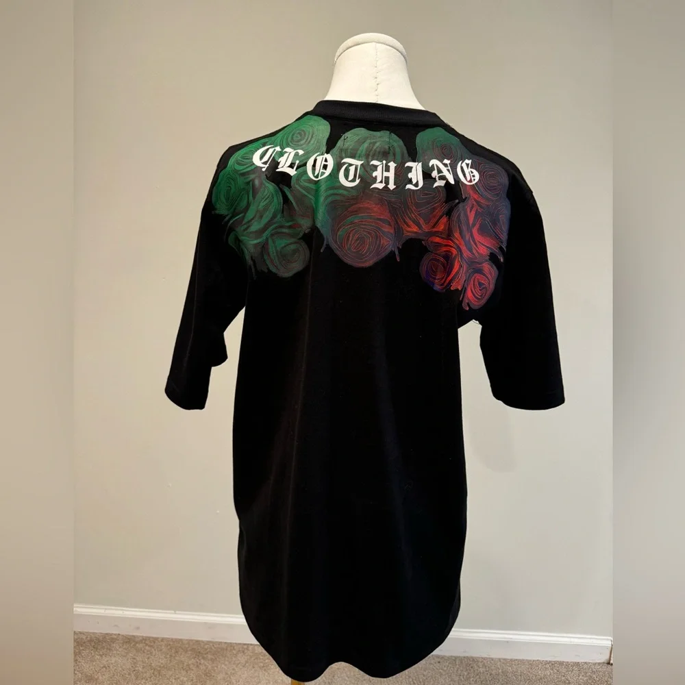 Oversized Graphic Tee - Picture 2 of 3